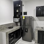 Habitacion Con Banos Privado, Comparte Zona Social