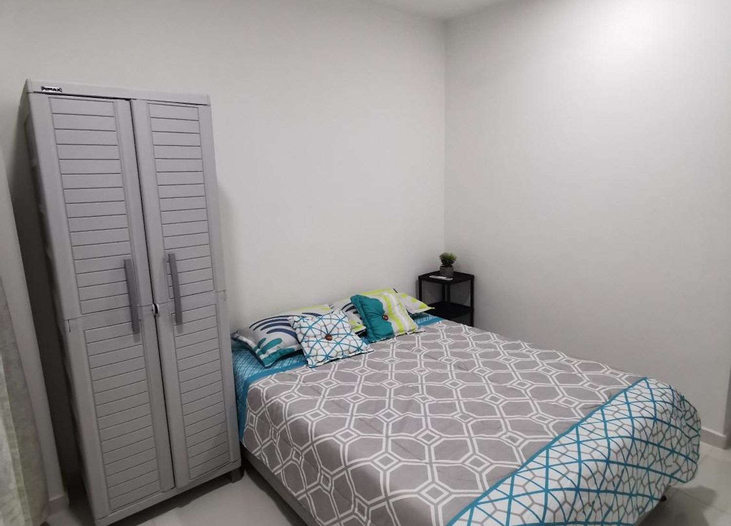 Con Banos Privado, Comparte Zona Social Guest house Cartagena