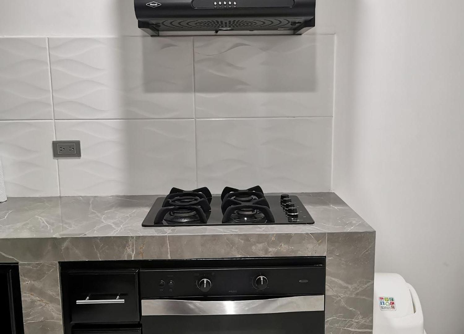 Guest house Con Banos Privado, Comparte Zona Social Cartagena