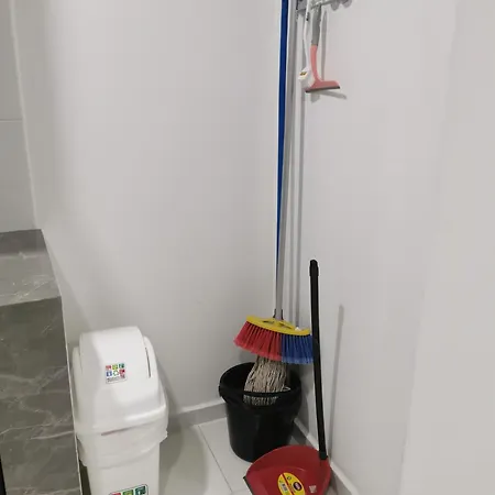 Con Banos Privado, Comparte Zona Social Cartagena