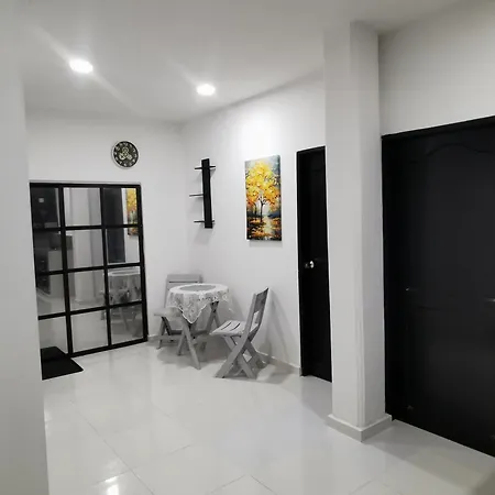 Guest house Con Banos Privado, Comparte Zona Social Cartagena
